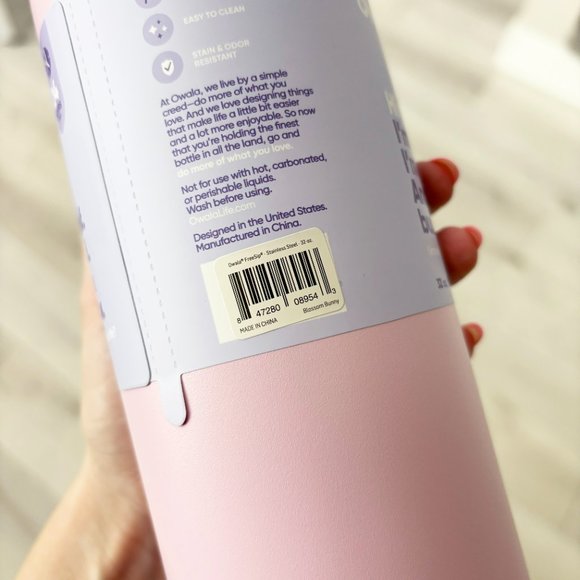Blossom Bunny Owala - 32 oz Freesip - Picture 6 of 7